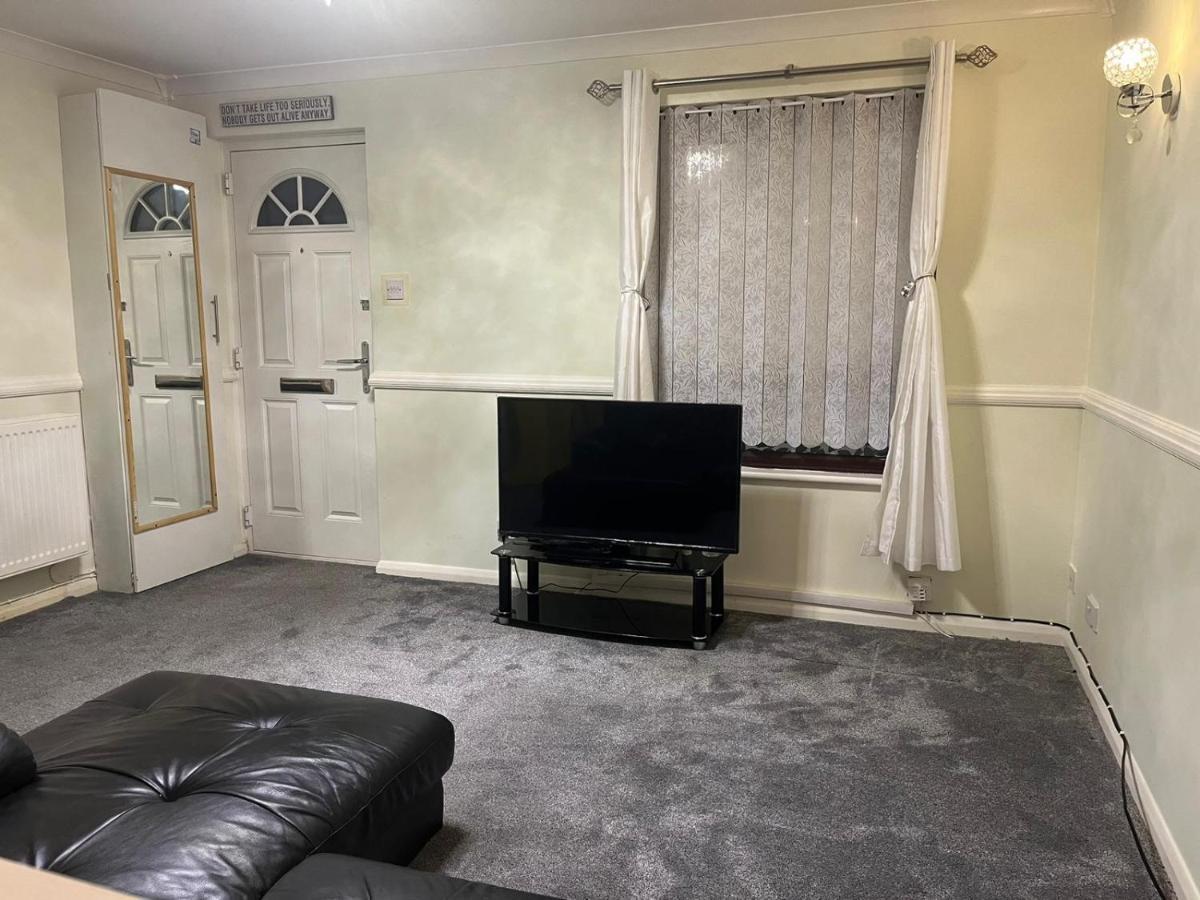 London 1 Bed Cosy House Apartman Norwood Kültér fotó
